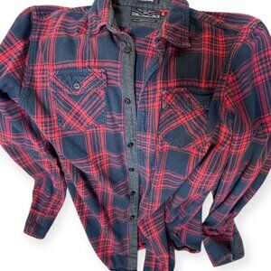 American Eagle “On The Road” Plaid Flannel Shirt – Red & Navy – Size S (Slim Fit
